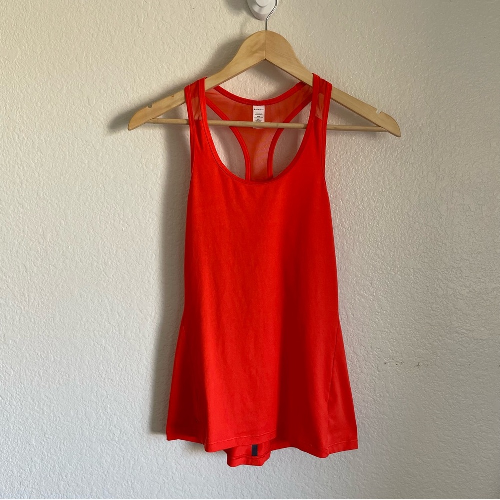 Athleta Mesh Chi Tank Top On Fire Bright Orange Racer Back Workout Athletic